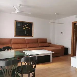 Apart-duplex-atico Tomares