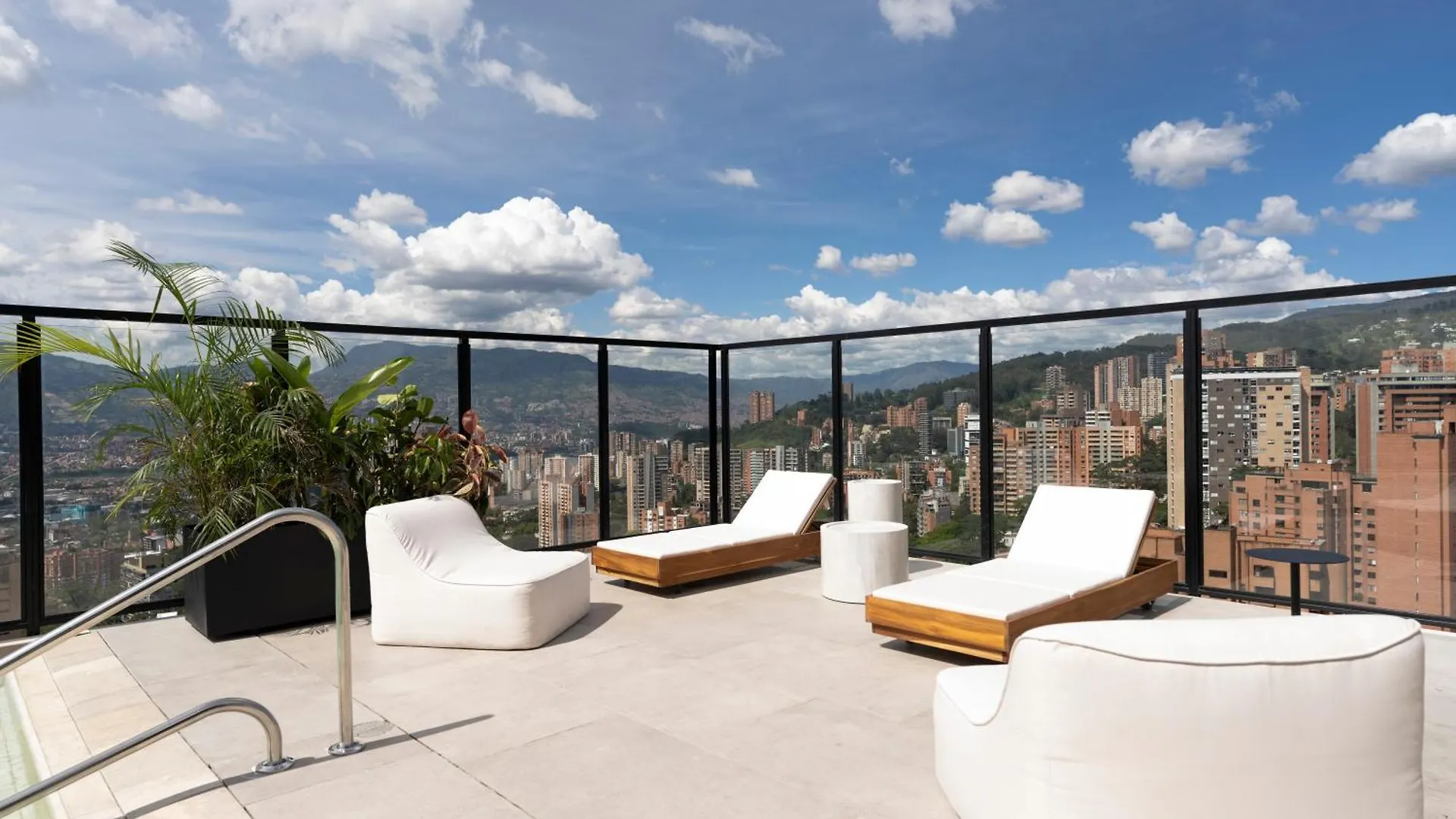 Kiin Living- 